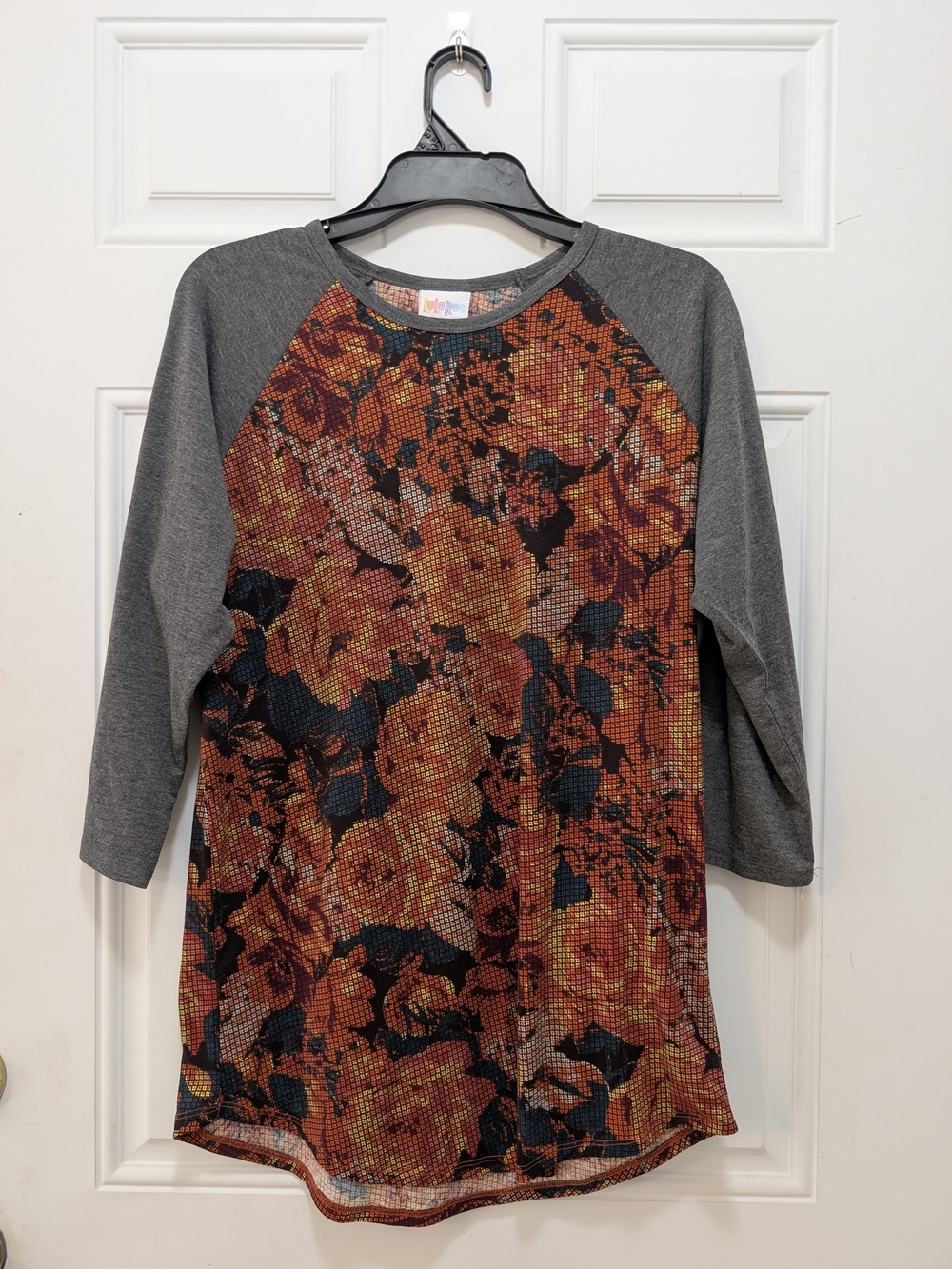LuLaRoe Gray-Sleeve Raglan Top with Orange Floral Front